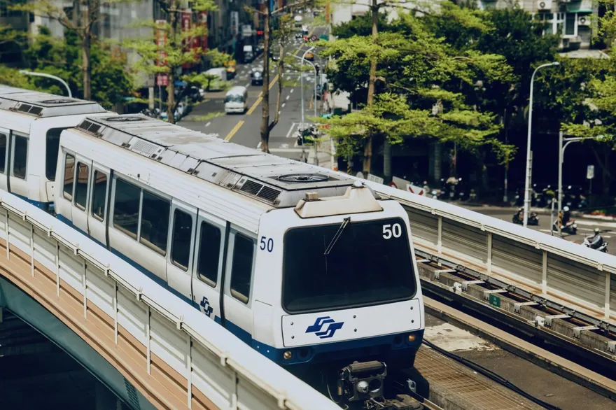 「民生優先」卻砍捷運預算？北市府怒轟：總統顏面被踩腳下