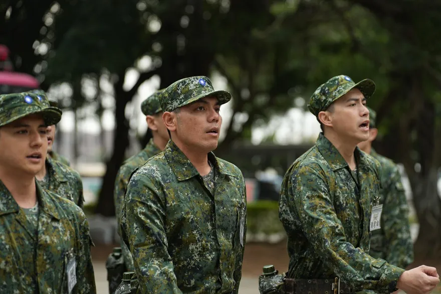 被虧「不是棒球選手嗎」！黃恩賜入營狂出包　憂教練人設崩壞