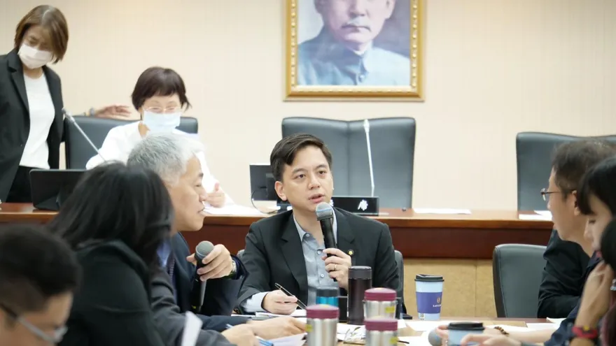 龜山慘淪施政末梢　延宕32年「行政區劃程序法」草案出委