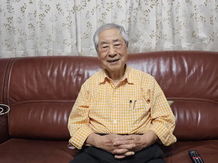 孝親獎/百公斤父摔倒頸椎斷裂亡！90歲主播李富城一生的痛