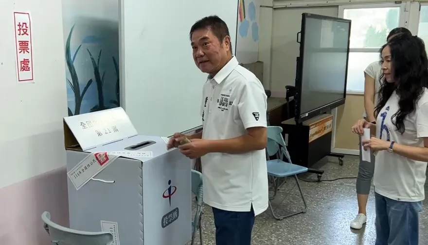 鍾東錦：國家不能一年到頭在選舉　百工百業需休養生息