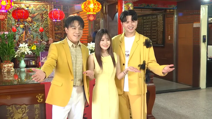 森恬CP嗨曝新身份！與許志豪主持《唱歌給你聽》　曝康康笑喊：唉唷