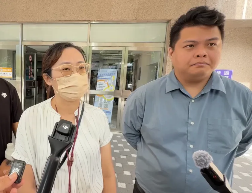 巨業客運撞死女大生　死者母哽咽：來法院一次就痛一次