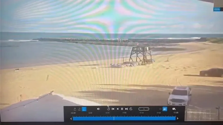 耍帥淪刁車！澎湖隘門沙灘2車狂飆險撞人　最高罰100萬