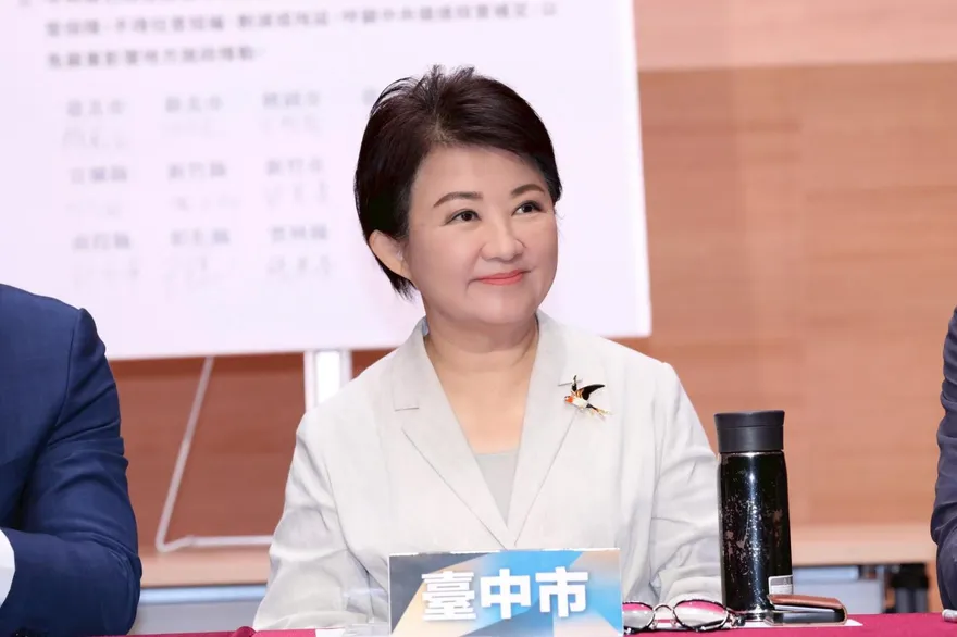 民進黨急了！亂扣盧秀燕「賣地炒房」　網曝真相轟中央大小眼