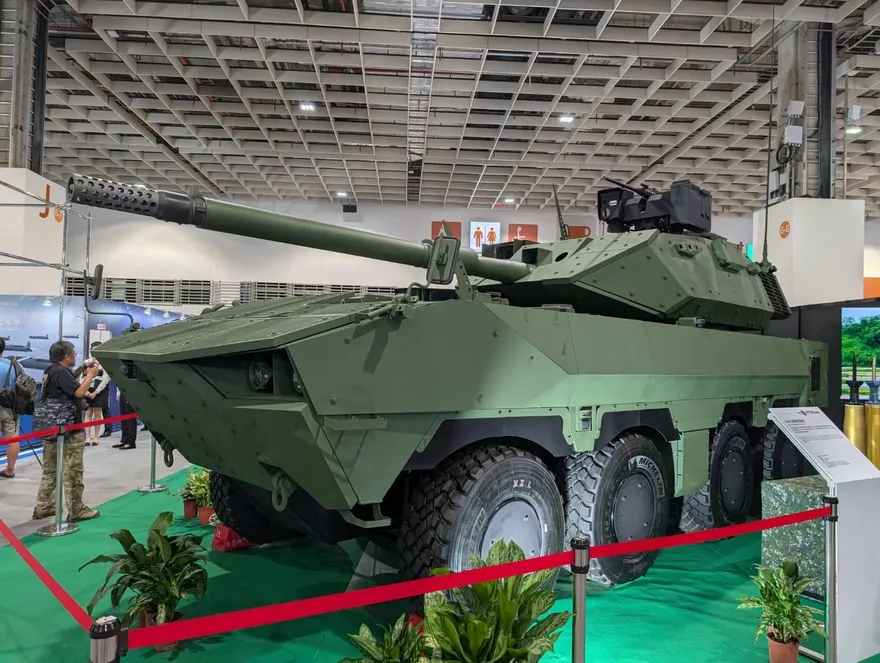台北航太展首公開105公厘輪型戰車　將量產汰換陸軍M41D戰車