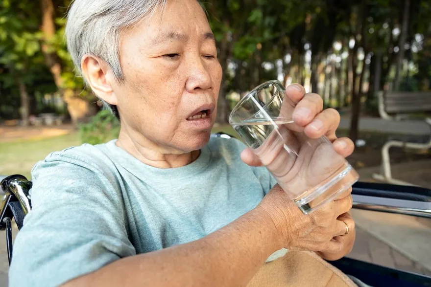 帕金森氏症會遺傳嗎？醫揭「3大混淆觀念」家屬必看