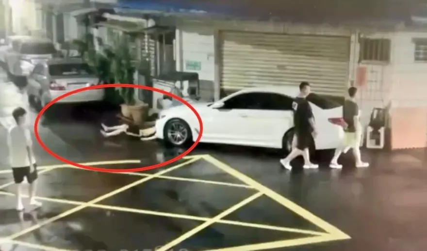 影/新北路倒男攻擊救護人員　遭上銬管束強制送醫