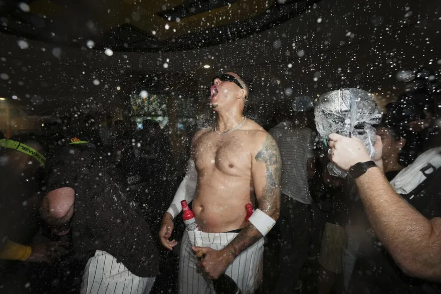 MLB/教士11局再見安打！連2年爽晉季後賽
