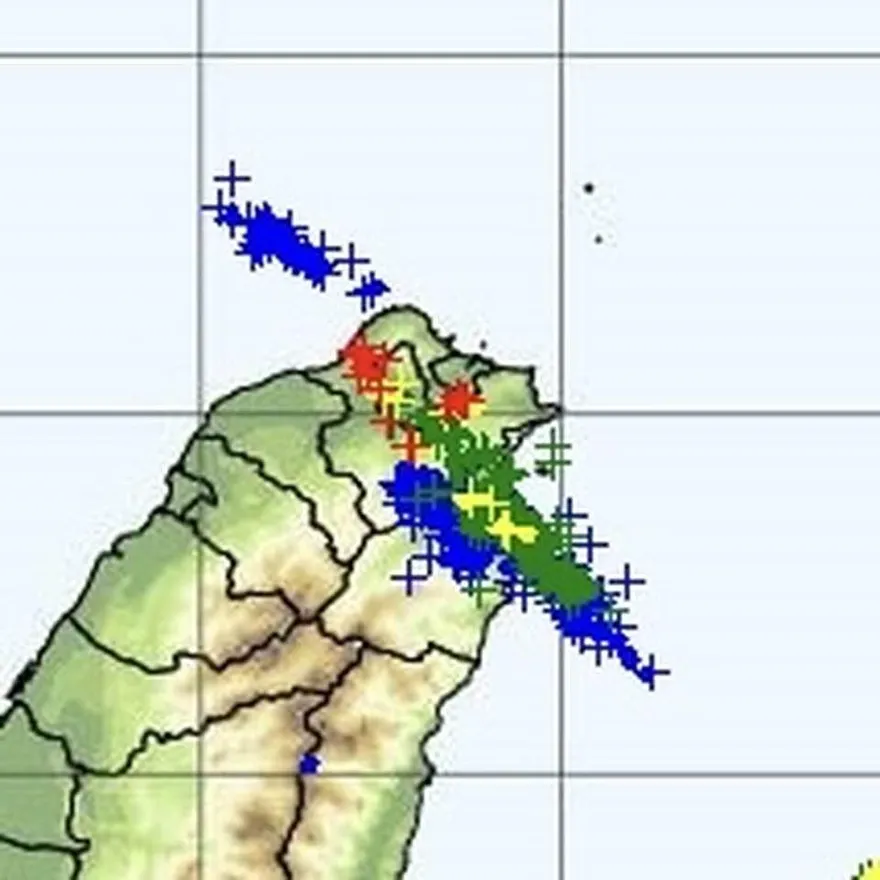 北台灣雷聲密集！　鄭明典驚呼：颱風經驗裡較少見