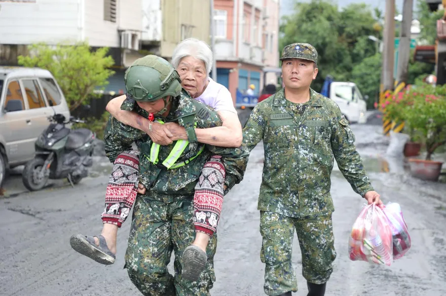 花東防衛部成立前進指揮所　全力投入堰塞湖溢流災後復原