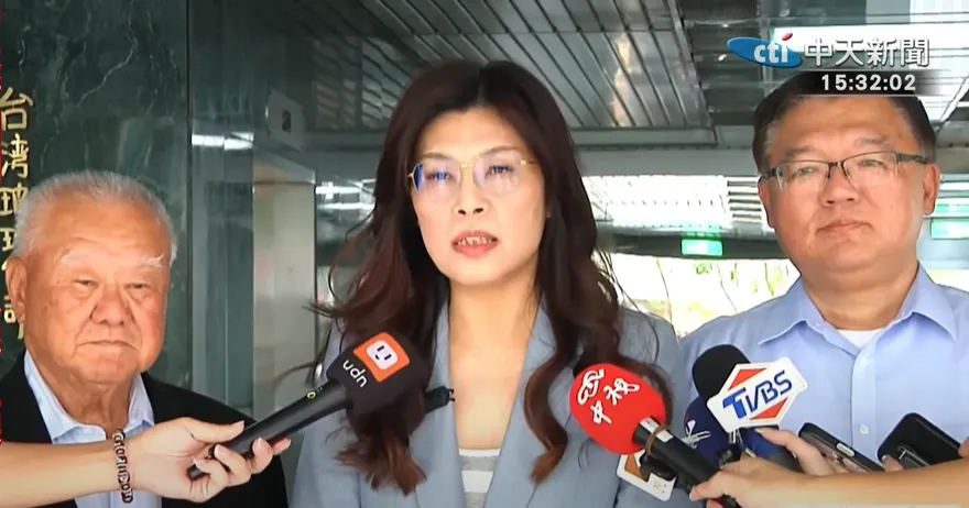 影/工商大老見鄭麗文！林伯豐：國民黨應該讓新的人才出來