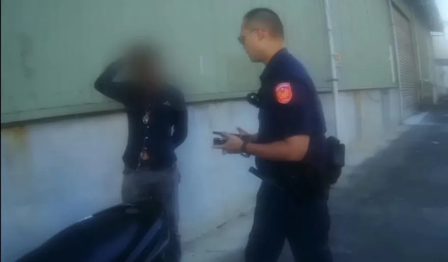 影/北市粗心騎士忘拔鑰匙機車遭竊　警2小時神找回逮竊嫌