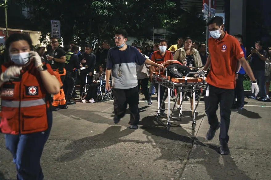 搖不停！菲律賓6.9強震釀26死147傷　379次餘震阻礙救援