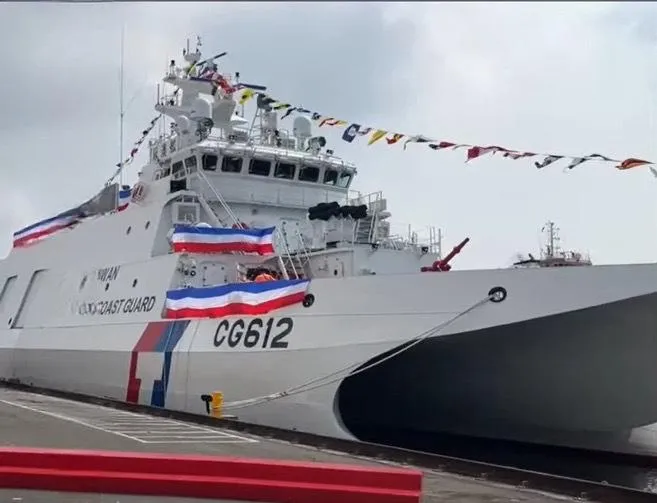 影/幫海鯤號交船風波救火？海巡蘇澳艦今下水典禮