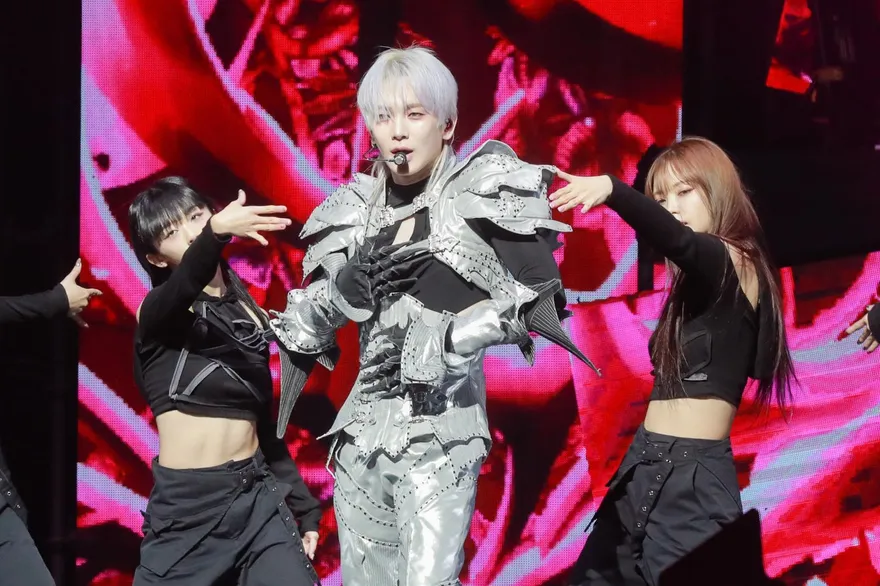 觀音、紅衣厲鬼、小倩齊聚！SHINee KEY開唱變台灣怪談主題趴
