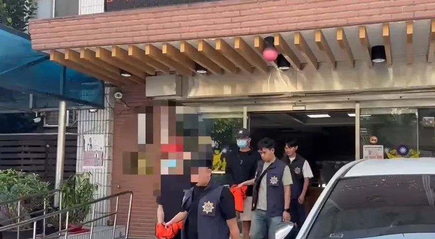 影/橫刀奪愛！新北男遭情敵痛毆逼簽分手費本票　6煞被逮