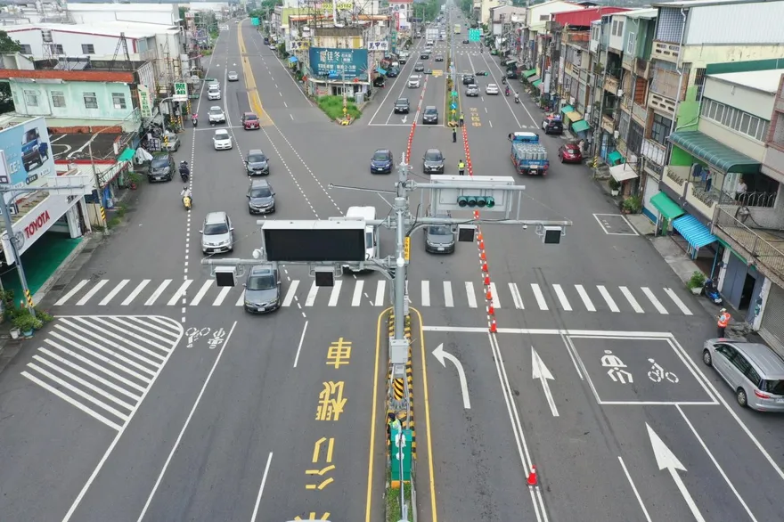 國慶連假估7.1萬車次南下　枋寮實施近10公里調撥車道