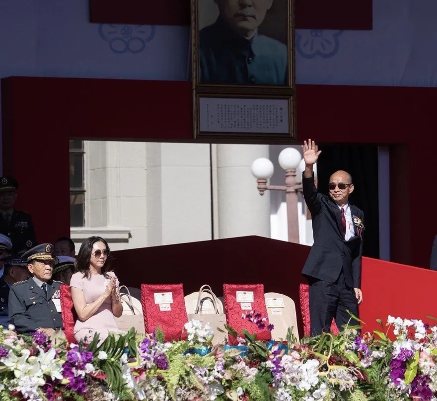 韓國瑜國慶演說「狂賞民進黨3巴掌」！小草女神：看了很爽