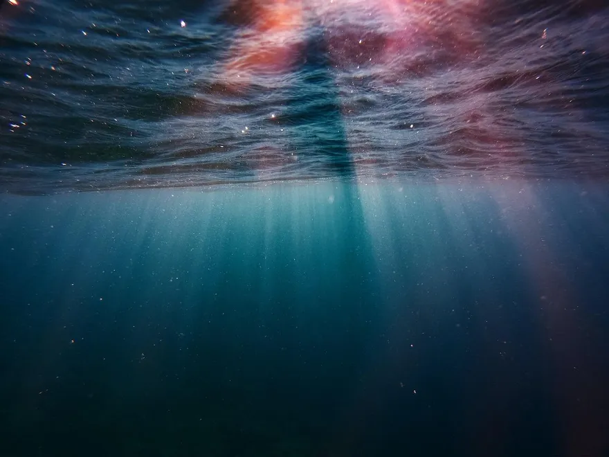 南極海底正在「放氣」！科學家：情況比想像中嚴重許多