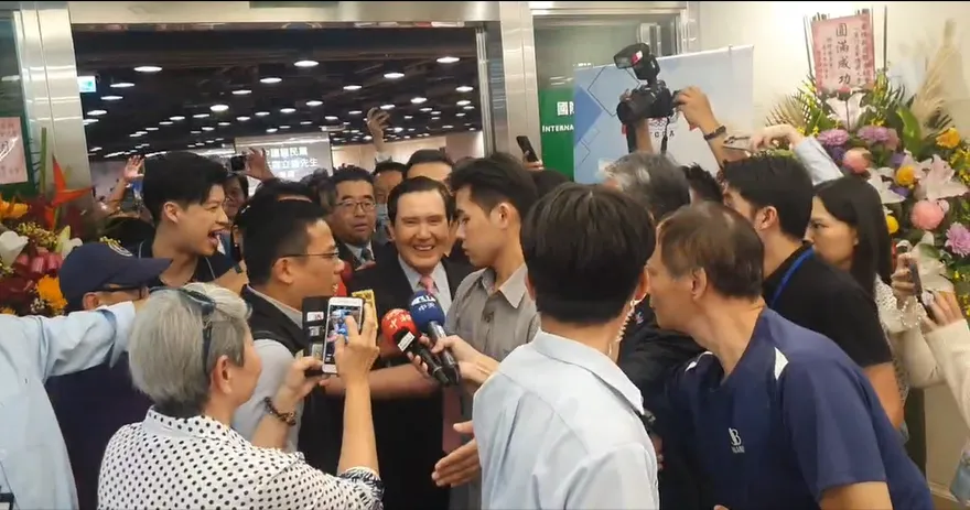 影/馬英九震撼表態！手指2次「他」最適合當國民黨主席