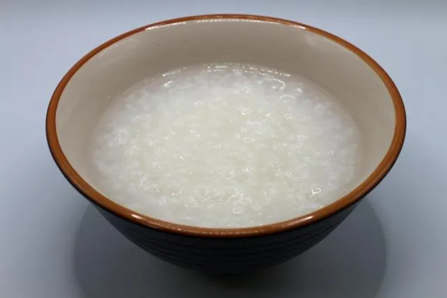 早餐僅吃稀飯配醬瓜　72歲長者蛋白質不足陷肌少症危機