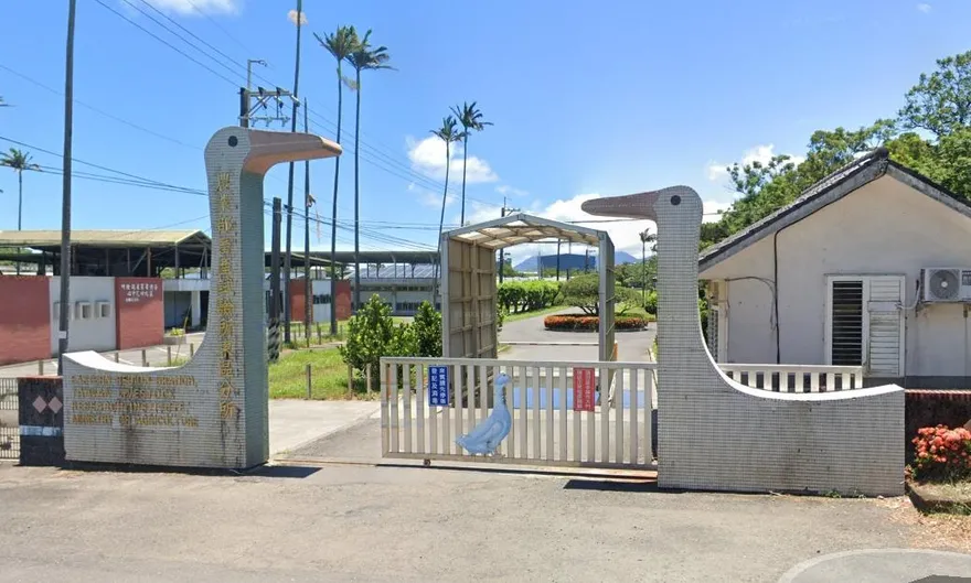 宜蘭養鴨中心「4百公斤鋼門壓死警衛」！　一審判賠80萬