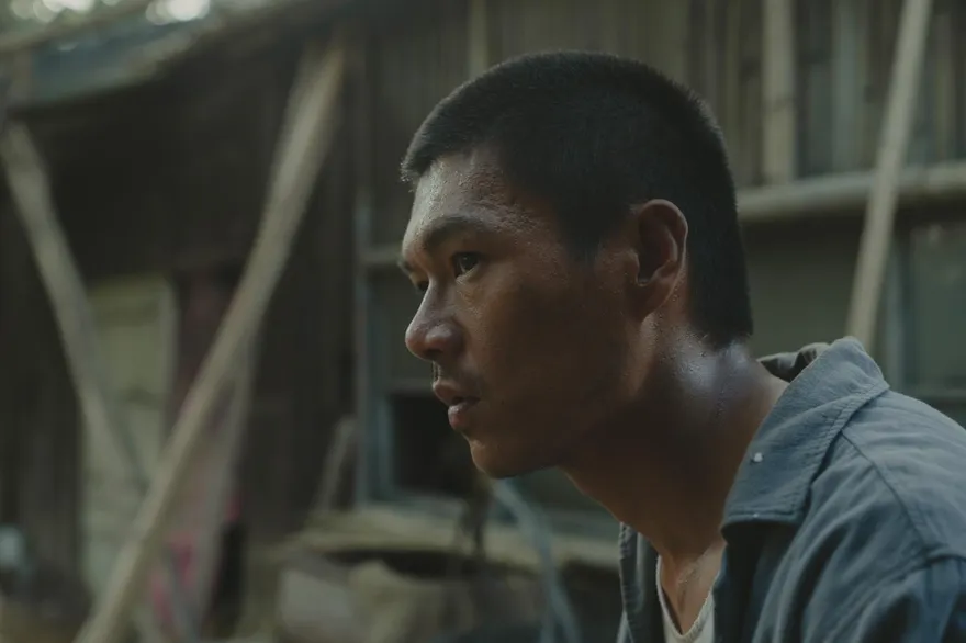 柯煒林飆國罵口音被導演狂刁　重拍15次壓力太大「半夜驚醒」