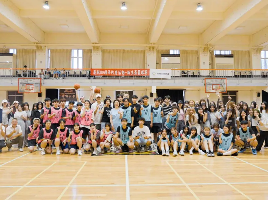 世新大學69週年校慶！新聞傳奇、攝影對話與青春競技交織的盛會