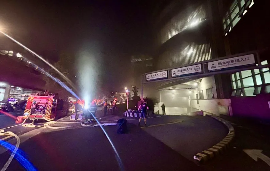北市環南市場晚間驚傳火警　警消急灌救幸無人傷