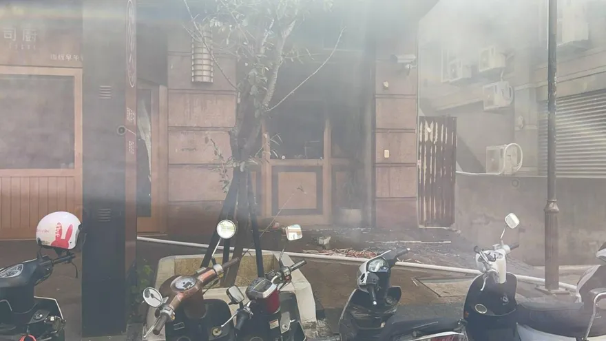 桃園驚見餐廳氣爆！瓦斯工「全身多處燒燙傷」緊急送醫