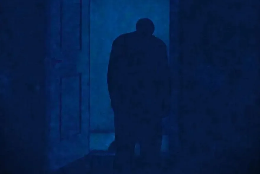 靈異錯別字/病房鬼廁！凌晨04:12黑影床邊盯梢　無法呼吸