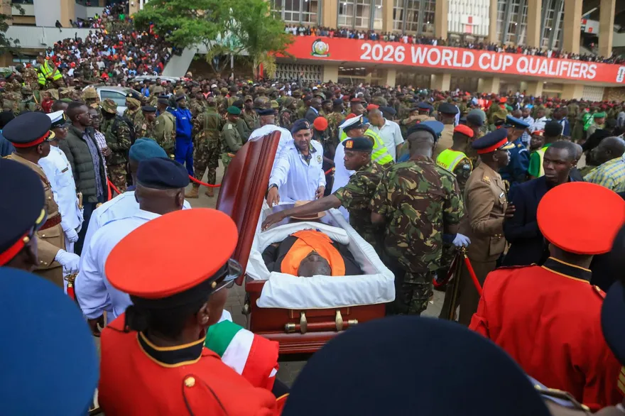 葬禮變暴動！肯亞前總理逝世湧萬人哀悼失控　軍方鳴槍釀4死