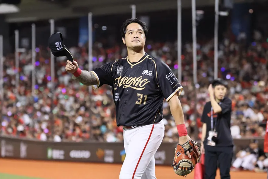 中職/林智勝引退賽實戰用品競標　總金額突破24萬！