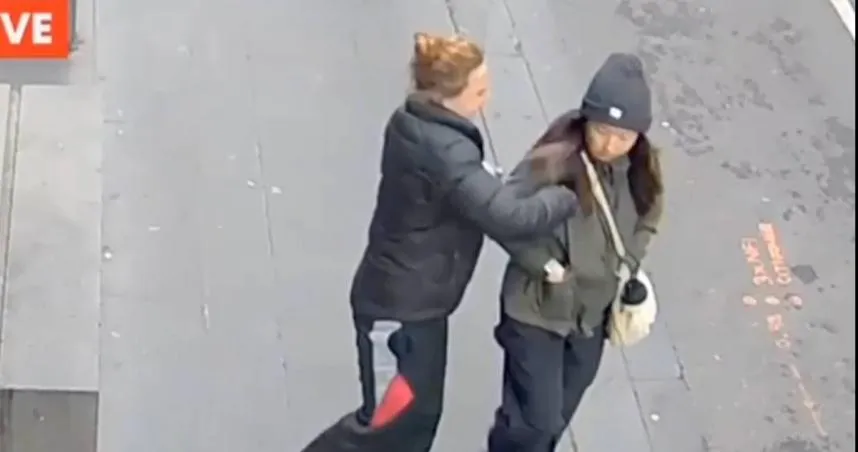 台人走澳洲街頭遇害！「隨機刺胸」她秒倒地　監視器全錄下