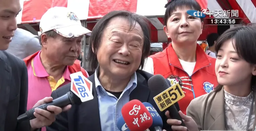 遭周玉蔻酸「醜又髒」　王世堅反諷：我不評論沒格調的老太太