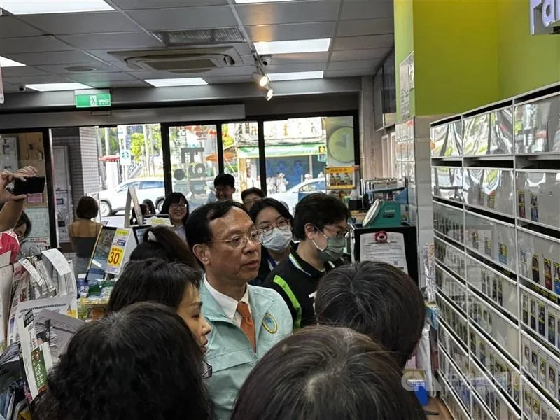 加熱菸「未標尼古丁含量」出包　石崇良撂重話將重罰業者