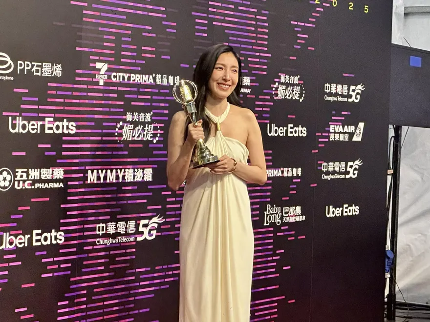 金鐘60/楊謹華等18年終於奪下視后　後台激動淚崩了