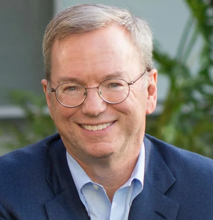 身家千億Google前執行長鬧桃色醜聞！遭小三控跟蹤、虐待