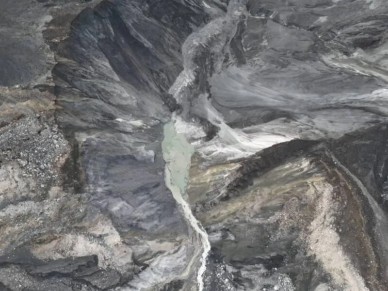 影/馬太鞍溪新堰塞湖「容量60萬噸」恐溢流　用路人快改道