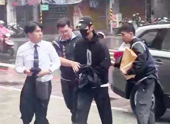 影/付15萬閃兵代價慘！修杰楷遭移送「恐丟千萬代言」