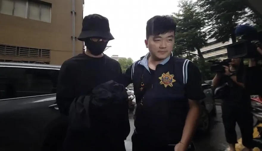 影/4閃兵藝人應訊全認了　同一集團經手價碼曝光