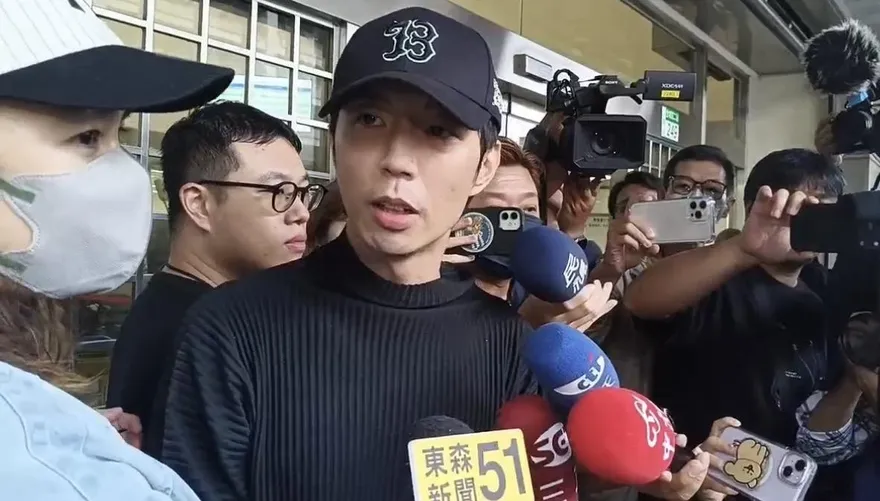 棒棒堂小杰涉閃兵遭求刑2年8月　經紀人回應：全力配合審理