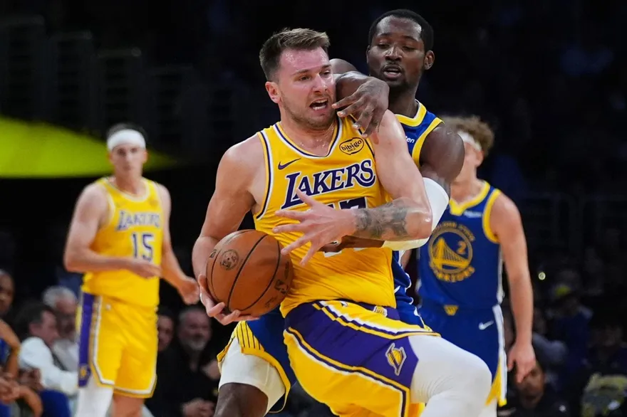 NBA/太慘！東契奇開幕戰轟43分仍輸球　創聯盟史上超尷尬紀錄