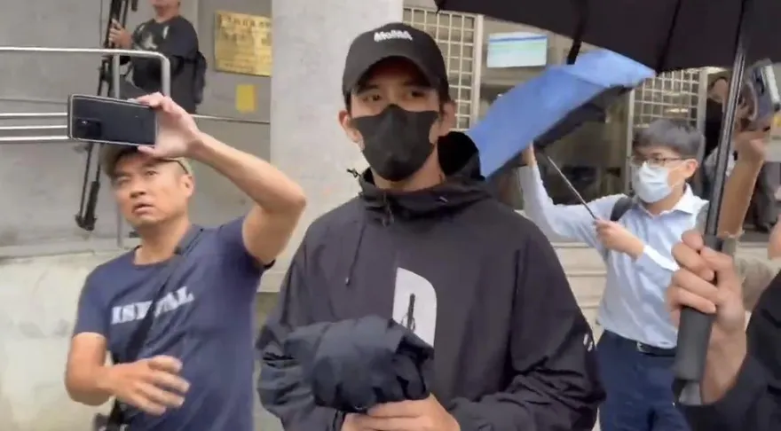 修杰楷被上銬小孩受驚嚇？賈靜雯遭打臉被炎上　網轟：記得道歉