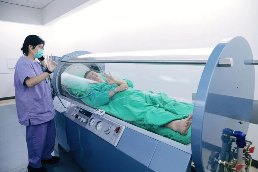 51歲男中風口語「斷線」　高壓氧治療助大腦重開機