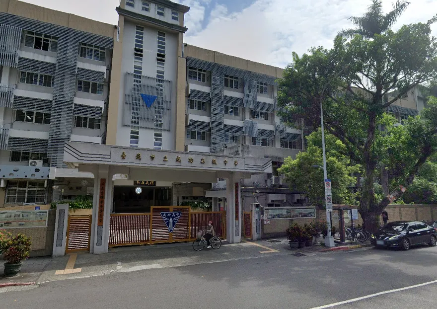 成功高中深夜突停電「今改線上授課」　台電：自有設備異常