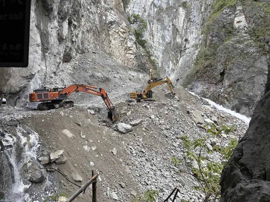 影/燕子口堰塞湖恐「潰決」危機！林保署緊急通報：勿入河道