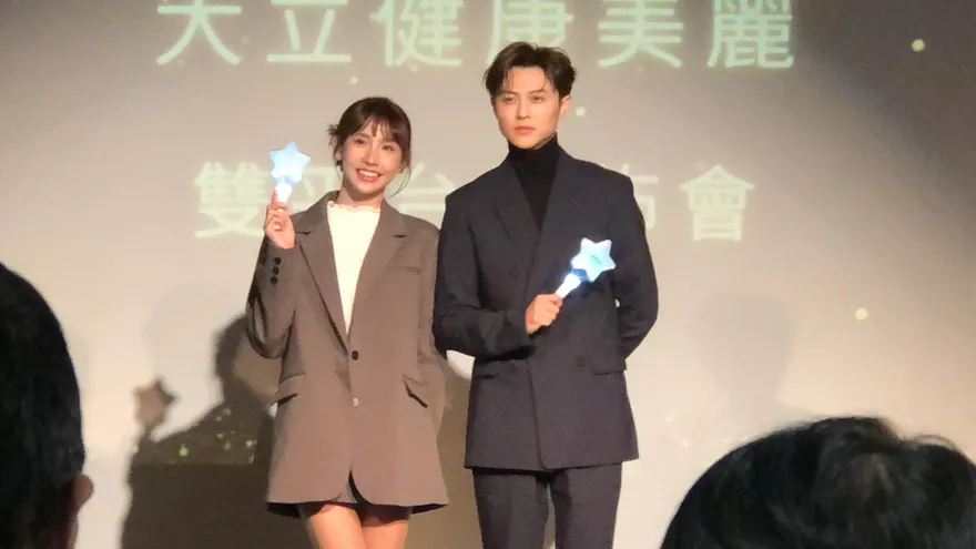 粿粿昔祈求愛情永固「抽到下籤」　網驚：哪間廟太靈驗