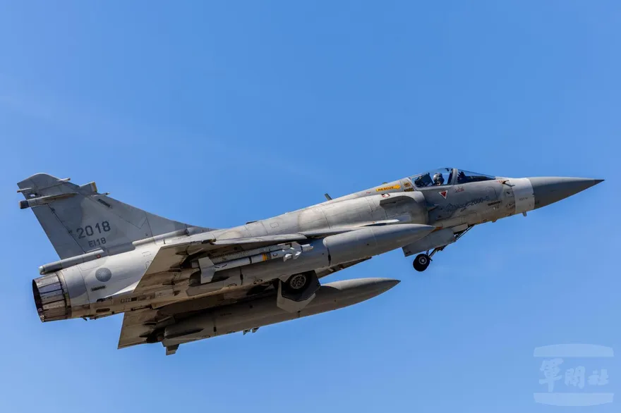 空軍「天龍」操演登場　第2聯隊幻象2000出擊爭取佳績